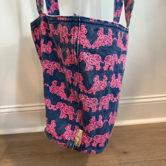 Lilly Pulitzer Elephant Printed Denim Tote Bag Navy Blue/Pink Distressed Carryal - Picture 9 of 12